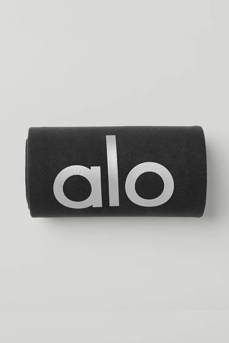 Alo Grounded No-Slip Towel